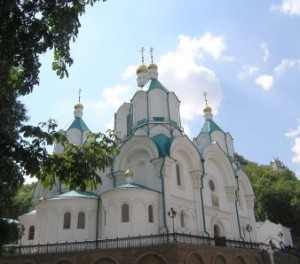 Святогорская Свято-Успенская Лавра -  святое место Южной Руси