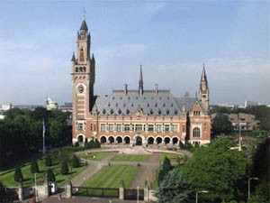 Дворец Мира - здание, в котором расположен Международный суд в Гааге