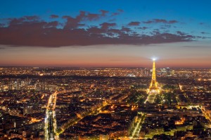 Вид с башни Монпарнас, потрясающий ночной пейзаж Парижа и Эйфелевой башни