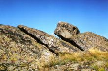 Многие камни напоминают животных. Вот, как эта, получившая название "Черепаха" (Запорожская область)