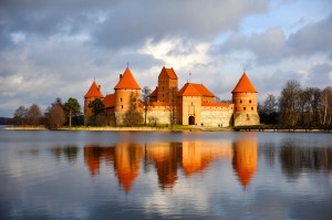 Тракайский замок - единственный островной замок во всей Восточной Европе (Прибалтика)