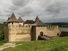 Хотинская крепость (цитадель) и въездной мост