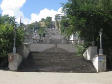 Большая Митридатская лестница, вид снизу. 432 ступени