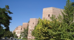 Внешние стены крепости (цитадели)