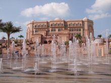 Дворец-отель Emirates Palace в Абу-Даби (Объединённые Арабские Эмираты (ОАЭ))