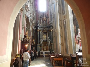 Роскошное внутреннее убранство Кафедрального собора во Львове