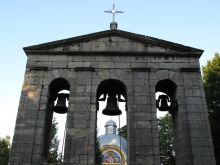 Золочев. Каменная колокольня возле церкви Святого Николая (Золочев)