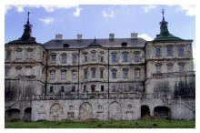 Подгорецкий замок — один из немногих хорошо сохранившихся в Украине. Это ренессансный дворец, окружённый оборонительными сооружениями. Фото Надежды Ятченко (Золочев)