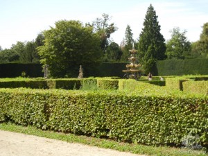Французский парк возле Ледницкого замка