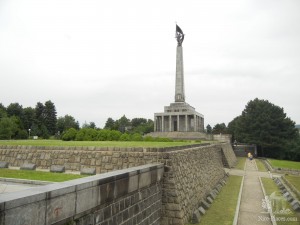 Мемориал Славин в Братиславе. Словакия