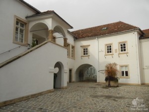 Двор Винной академии Руста (Австрия)