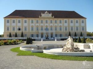 Замок Schloss Hof - жемчужина Нижней Австрии