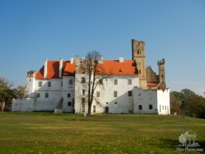 Бржецлавский замок. Общий вид (Чехия)
