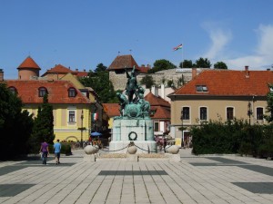 Эгер, площадь Иштвана Добо (Венгрия)