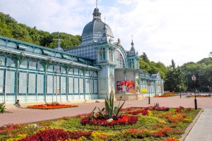 Пушкинская галерея - одна из главных достопримечательностей Железноводска