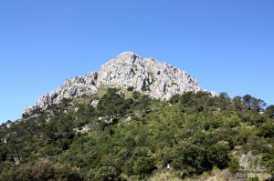 Гора Галатцо, весь маршрут с подъемом и спуском занимает около 6 часов (Остров Майорка)