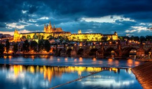 Вид на Градчаны в вечерней подсветке, Прага