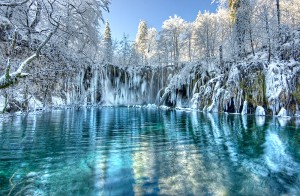 Зимняя сказка в национальном парке Плитвицкие озера (Хорватия)