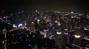Ночной Бангкок, вид из ресторана небоскрёба Бангкок Скай (Bangkok Sky)