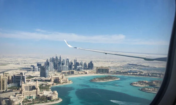 Ближневосточные авиаперевозчики скинули цены на бизнес-класс Ближневосточные авиаперевозчики скинули цены на бизнес-класс