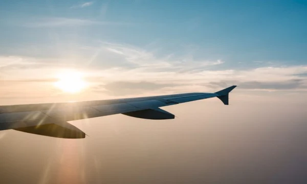 «Рейс переносят каждый час»: туристы вылетают из Москвы на 12–17 часов позже расписания из-за снегоп «Рейс переносят каждый час»: туристы вылетают из Москвы на 12–17 часов позже расписания из-за снегоп