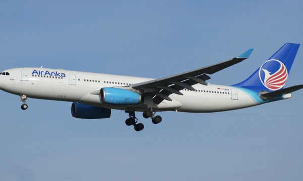 Туристы потеряли два дня отдыха после пересадки с отмененного рейса Air Anka Туристы потеряли два дня отдыха после пересадки с отмененного рейса Air Anka