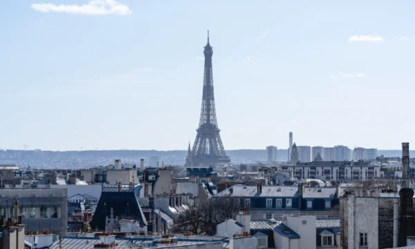 Забронировав все места на французские визы, посредники повысили цены Забронировав все места на французские визы, посредники повысили цены