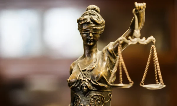 Как «Сирена-Трэвел» оказалась под крылом государства Как «Сирена-Трэвел» оказалась под крылом государства