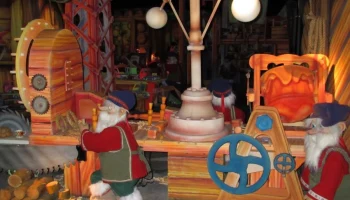 Рождественская феерия на исторической родине Деда Мороза Рождественская феерия на исторической родине Деда Мороза