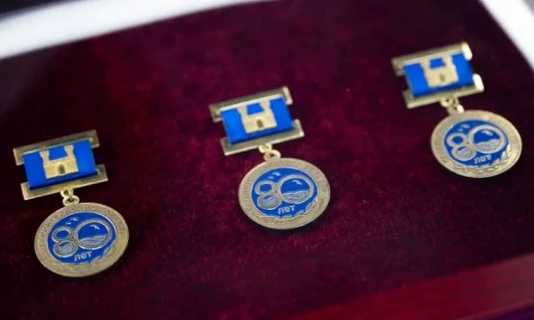 Алексей Беспрозванных рассказал о планах на юбилей региона в Национальном центре "Россия" Алексей Беспрозванных рассказал о планах на юбилей региона в Национальном центре "Россия"